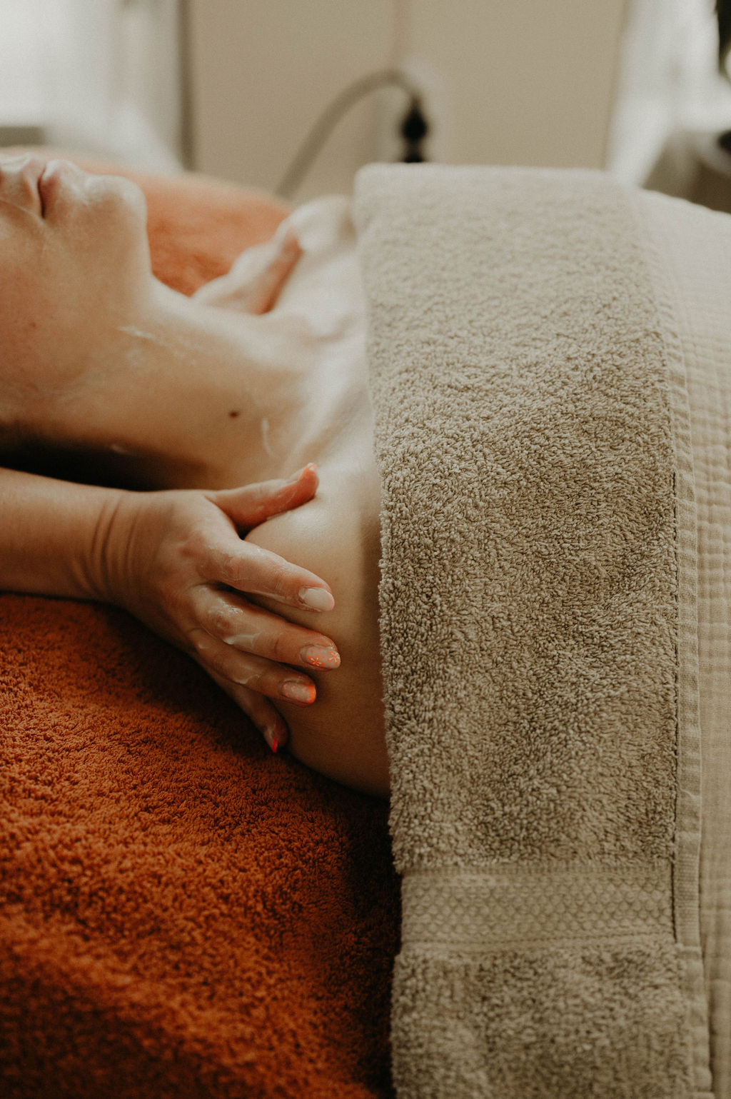 BioRePeel behandeling bij WINO beauty lab in Groningen – intensieve huidverbetering met fruitzuren en verzorgende peeling door huidspecialist Nathalie Wijma